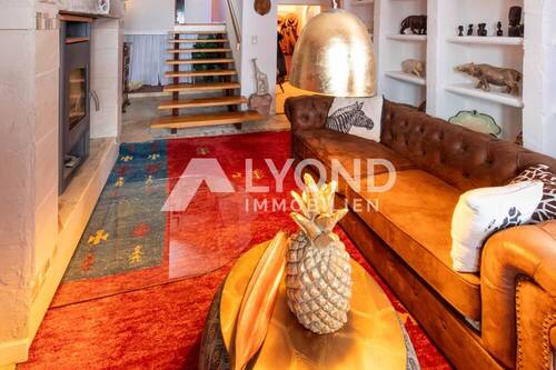 Erdgeschoss - Eingangsbereich Straßenseite - 