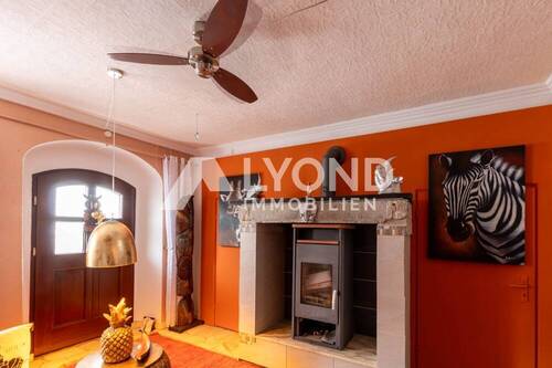 Erdgeschoss - Eingangsbereich Straßenseite - 