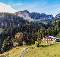 Wunderschöner Bergbauernhof in idyllischer Lage - Ruhpolding
