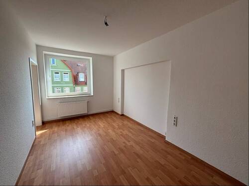 1. Zimmer - 