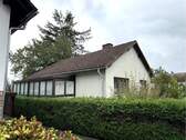 Seitenansicht mit Wintergarten - 4 Zimmer Einfamilienhaus in Dornburg-Wilsenroth