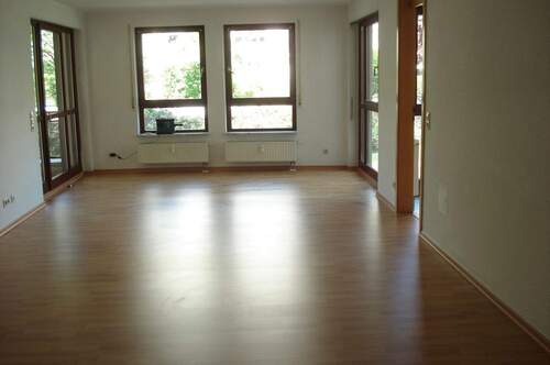 Wohnzimmer.JPG - Etagenwohnung mit 87,00 m² in Taucha zur Miete