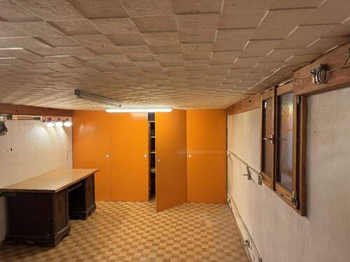 Großer Heimwerker-Keller - 