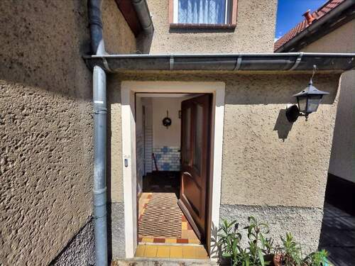 Herzlich Willkommen - 6 Zimmer Einfamilienhaus in Bad Lausick