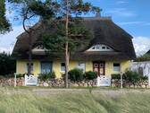 01 - Doppelhaus Außen - Traumhaftes Doppelhaus in strandnaher Lage