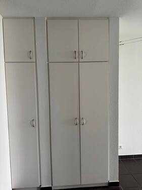 Dielen-Einbauschrank - 