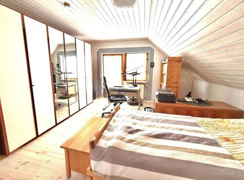 Zimmer 2 + Balkon - 