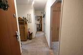 Flur mit Garderobe - 