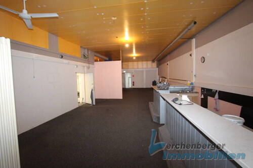 Gewerbeeinheit groß EG - Mehrfamilienhaus, Wohnhaus mit 57,00 m² in Osterhofen zum Kaufen