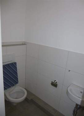 Gäste-WC - Etagenwohnung mit 110,00 m&sup2; in Weikersheim zur Miete