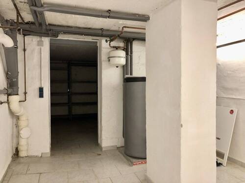 Wasch- und Heizungskeller - 