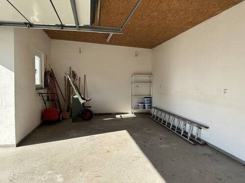 Garage Teilansicht - 