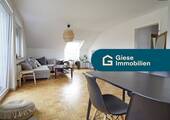 Titelbild - Charmante DG-Wohnung mit EBK und Balkon in S-Büsnau