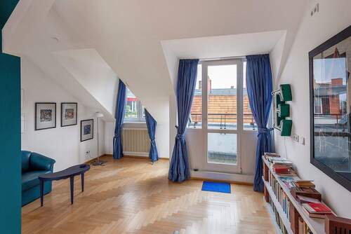 Blick zur DG-Terrasse - 