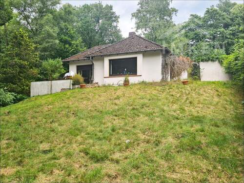 Rückansicht - Baugrundstück mit Altbestand in begehrter Lage von Volksdorf zu verkaufen!