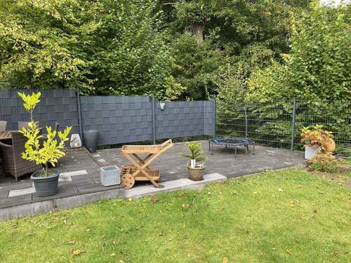 Gartenterrasse rechts - 