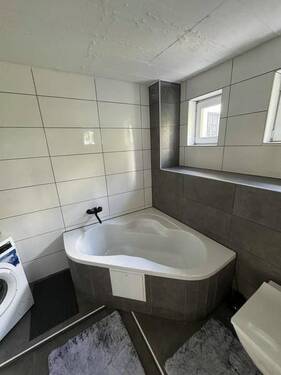 7 Eckbadewanne - 
