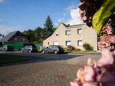 Bild 1 - Einfamilienhaus mit großem Grundstück & genehmigtem Erweiterungspotenzial