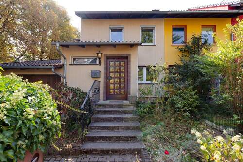 Vordere Hausansicht - 