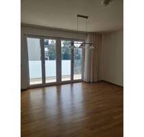 5-Zimmer Wohnung mit Balkon und Garage in Frankfurt-Gallusviertel - Frankfurt am Main