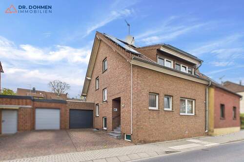 01-Front - Familienfreundliches Einfamilienhaus mit Garten und Garage in Hückelhoven-Baal