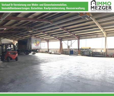 Hallenansicht.jpg - ++ Gut anfahrbare Lagerhalle, 2 Tore, mit Büroteil im Gewerbegebiet ++