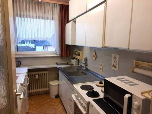 Küche mit Einbaumöbel - 