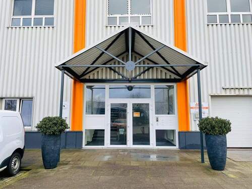 Eingang - Büro zur Miete in Bremerhaven / Fischereihafen