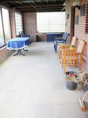 Überdachte Terrasse - 