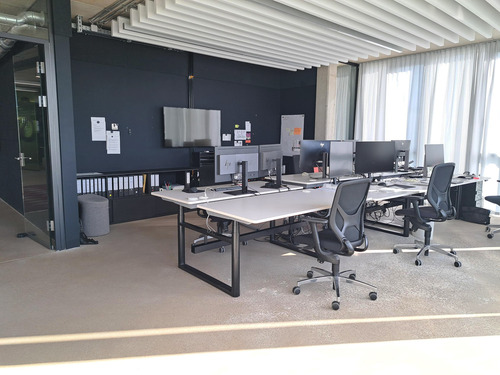 Raum - Bürofläche 42 m² mit Dachterrasse - Clouthwerke Köln-Nippes, flexibel & möbliert