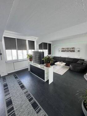 3 Loft mit 4 Bereichen - Wohnbereich - 2 Zimmer Etagenwohnung zum Kaufen in Pirmasens
