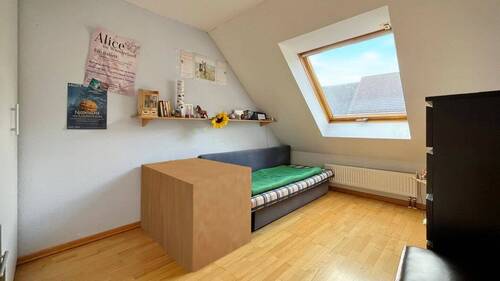 Kinder-, Gäste- oder Arbeitszimmer - 