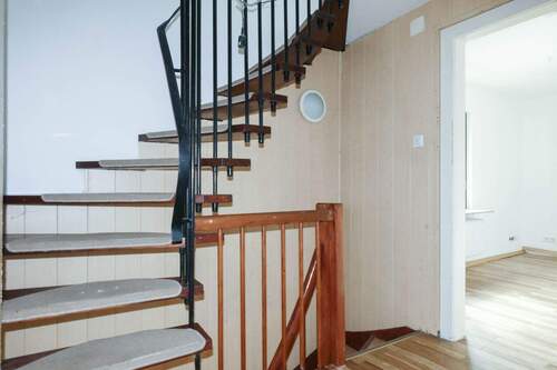 Eine vollwertige Treppe - 