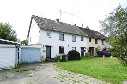 Familienfreundliches Reihenendhaus - 5 Zimmer Reihenendhaus zum Kaufen in Hamburg