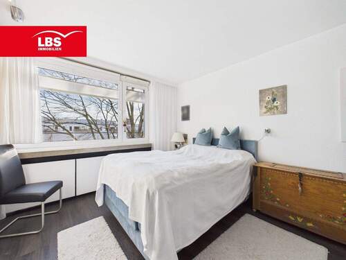 Schlafzimmer - Etagenwohnung mit 73,00 m&sup2; in Bonn zum Kaufen