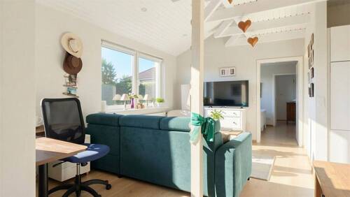 Wohnzimmer - 'Ruhig wohnen, stilvoll leben: Dachgeschosswohnung mit besonderem Flair in Lohbrügge'