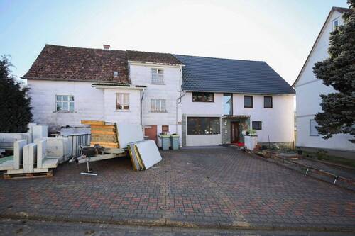 01_Front - 6 Zimmer Einfamilienhaus zum Kaufen in Schlüchtern