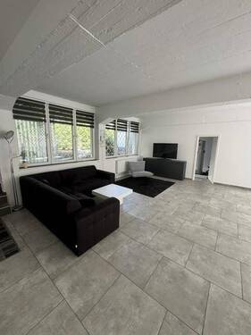 2j Wohnbereich + linkes SZi - 