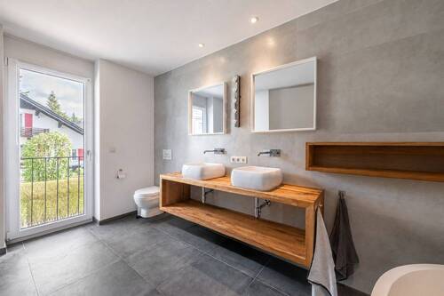 Bad - 4 Zimmer Etagenwohnung zum Kaufen in Starnberg