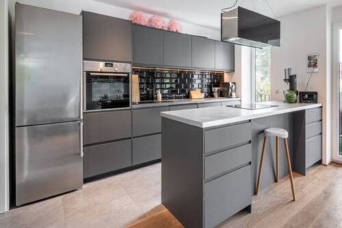 Kueche - 4 Zimmer Etagenwohnung in Starnberg