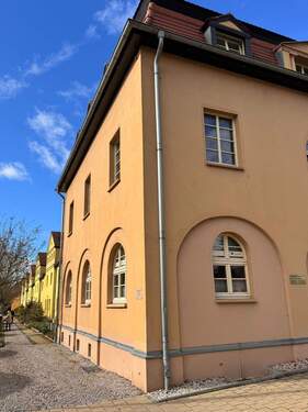 Hausansicht - 4 Zimmer Etagenwohnung zum Kaufen in Gera