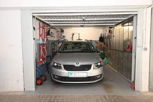 Garage - 
