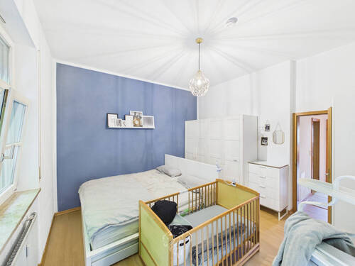 Schlafzimmer - 3 Zimmer Etagenwohnung in Würzburg