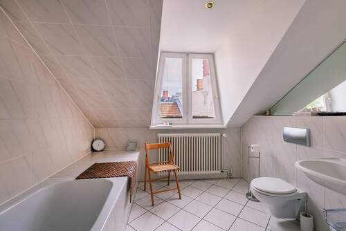 Wannenbad Ansicht 1 - 