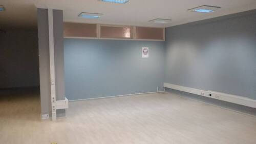 Bild vor Mietereinzug - 3 Zimmer Büro zur Miete in Remscheid