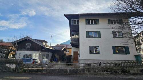 Nordsicht auf beide Gebäude - 