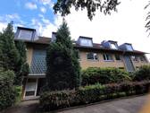 Hausansicht - Kreativer Handwerker für Terrassenwohnung gesucht