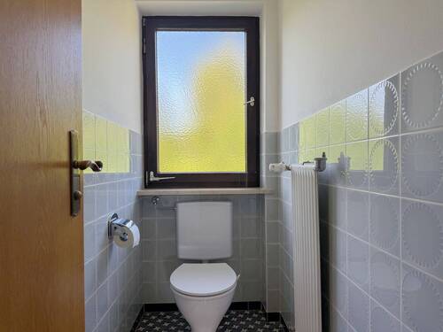WC - 