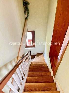 15 Treppe ins OG - 
