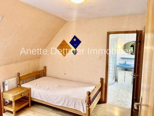 16 Schlafziimmer Treppenaufgang - 